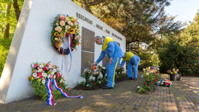 Oorlogsslachtoffers herdacht bij Tata Steel