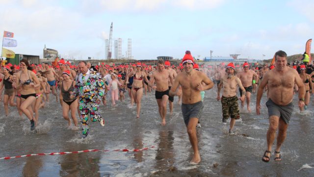 Nieuwjaarsduik Velsen