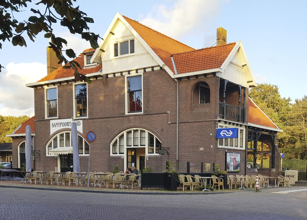 Thuis in Santpoort: Station Santpoort Zuid - De Jutter / De Hofgeest