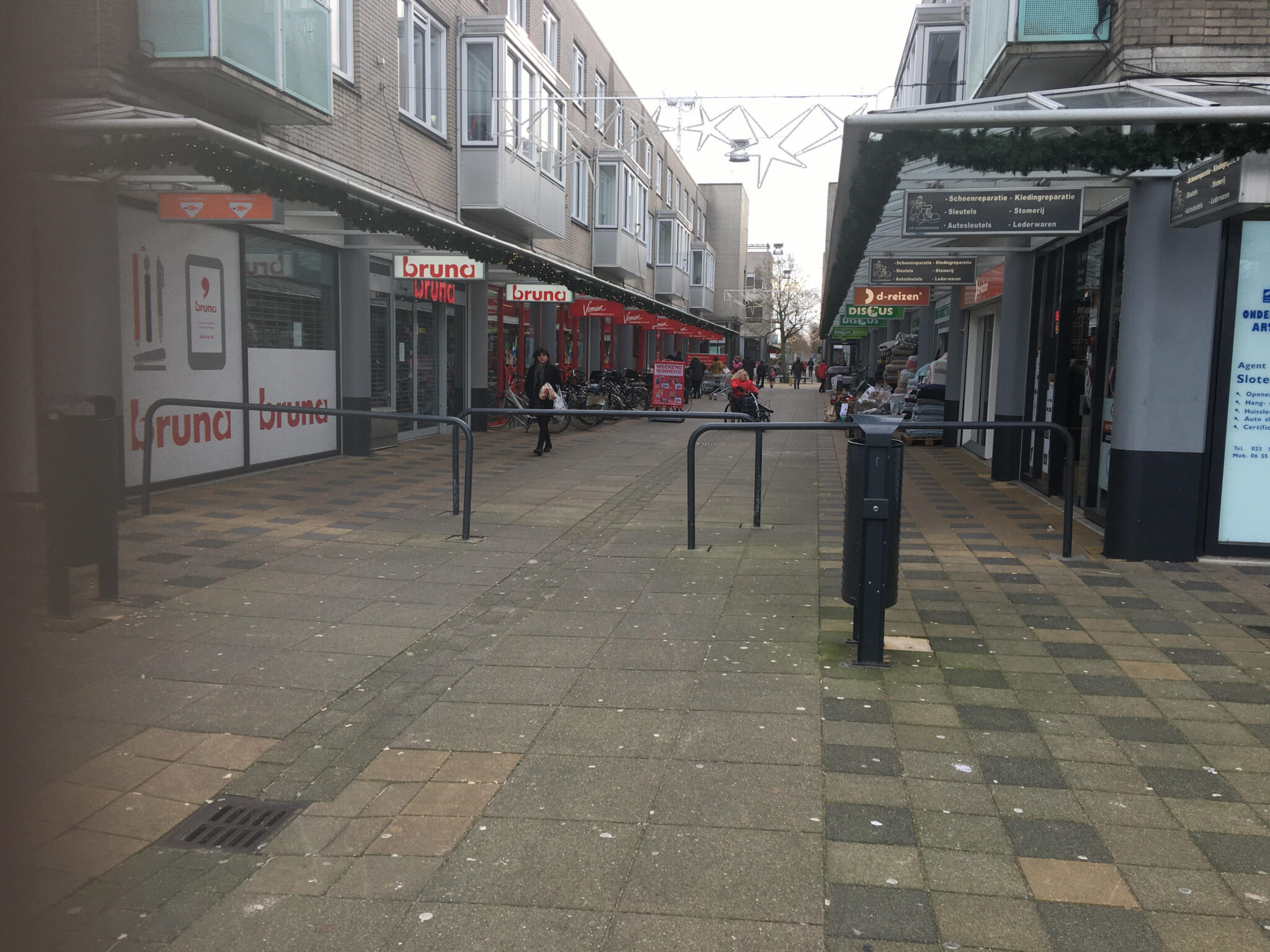 ‘Luxe boodschappencentrum Velserbroek’ wordt uitgebreid