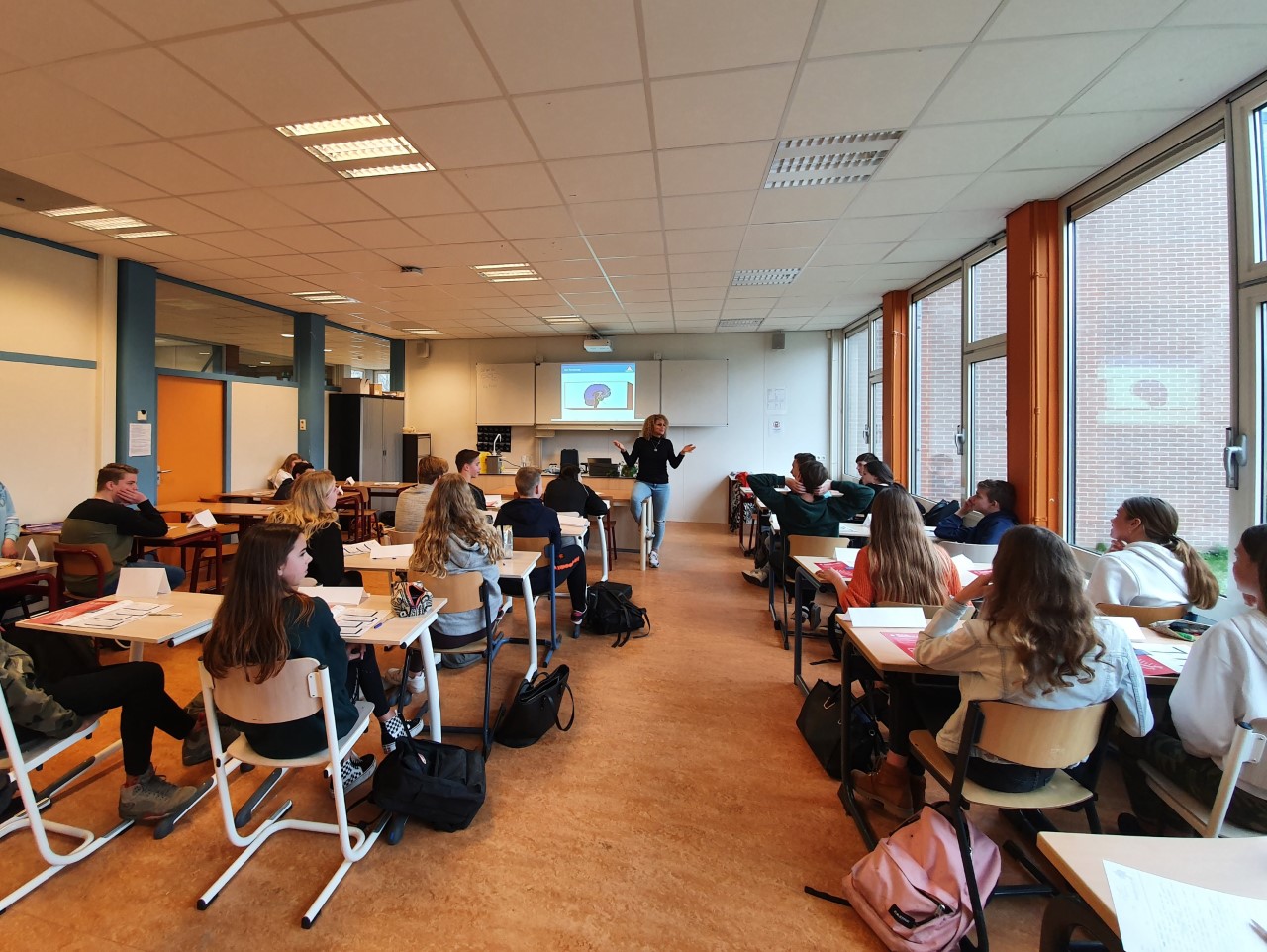 Voorlichting verslaving en gewoonten Gymnasium Felisenum - Jutter