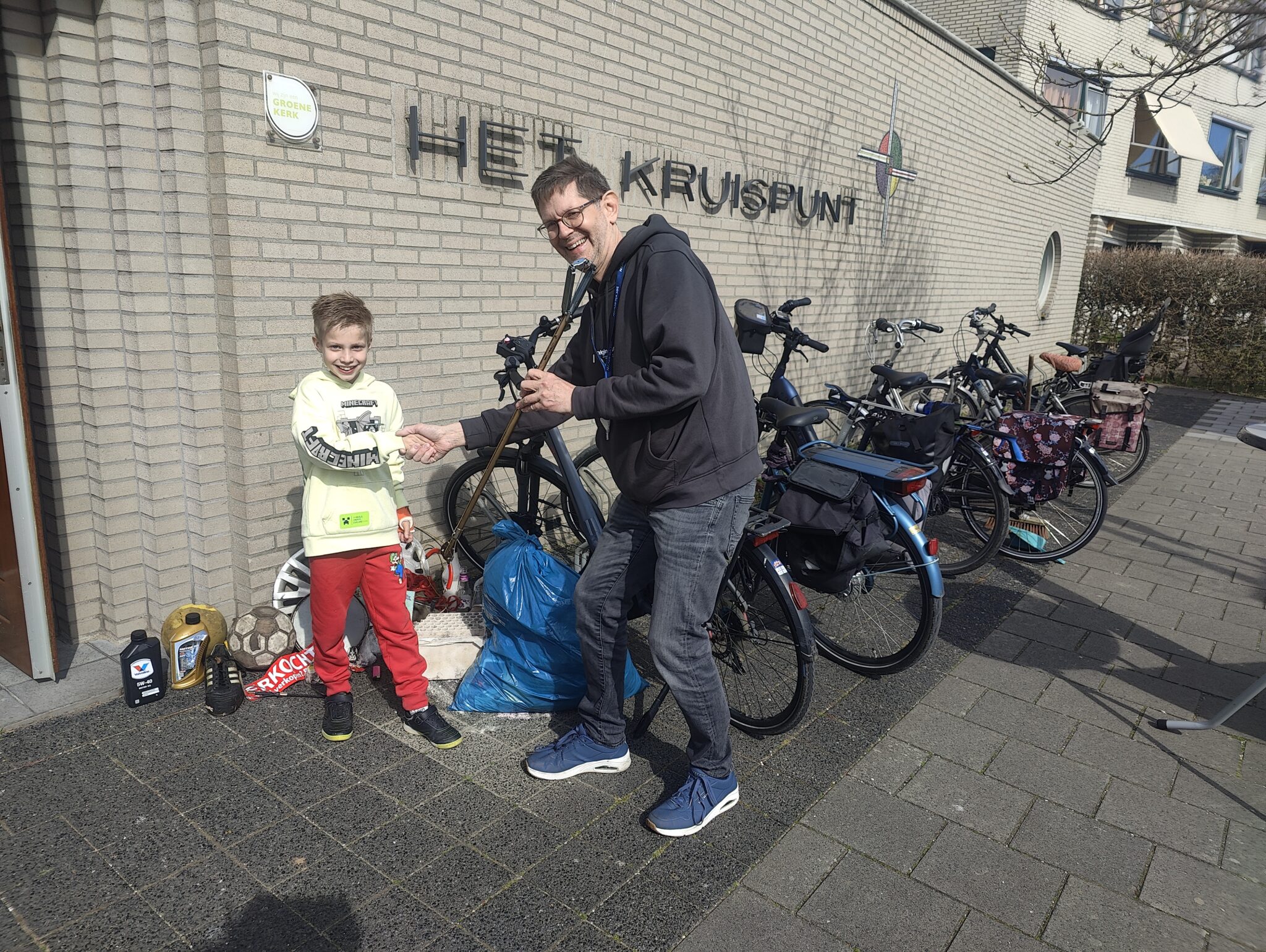 Velsenaren zetten zich in voor opschonen woonomgeving