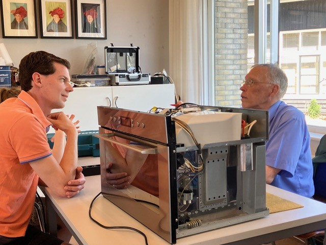 Reparatieverhalen uit het Repair Café bij Vereniging Santpoorts Belang