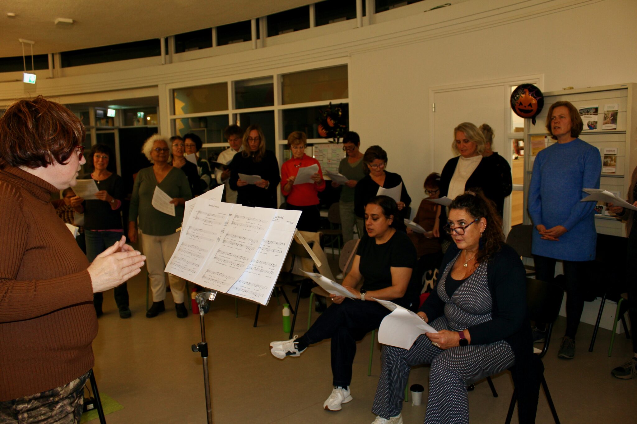 Leerzame zangworkshop van Zanggroep Voices