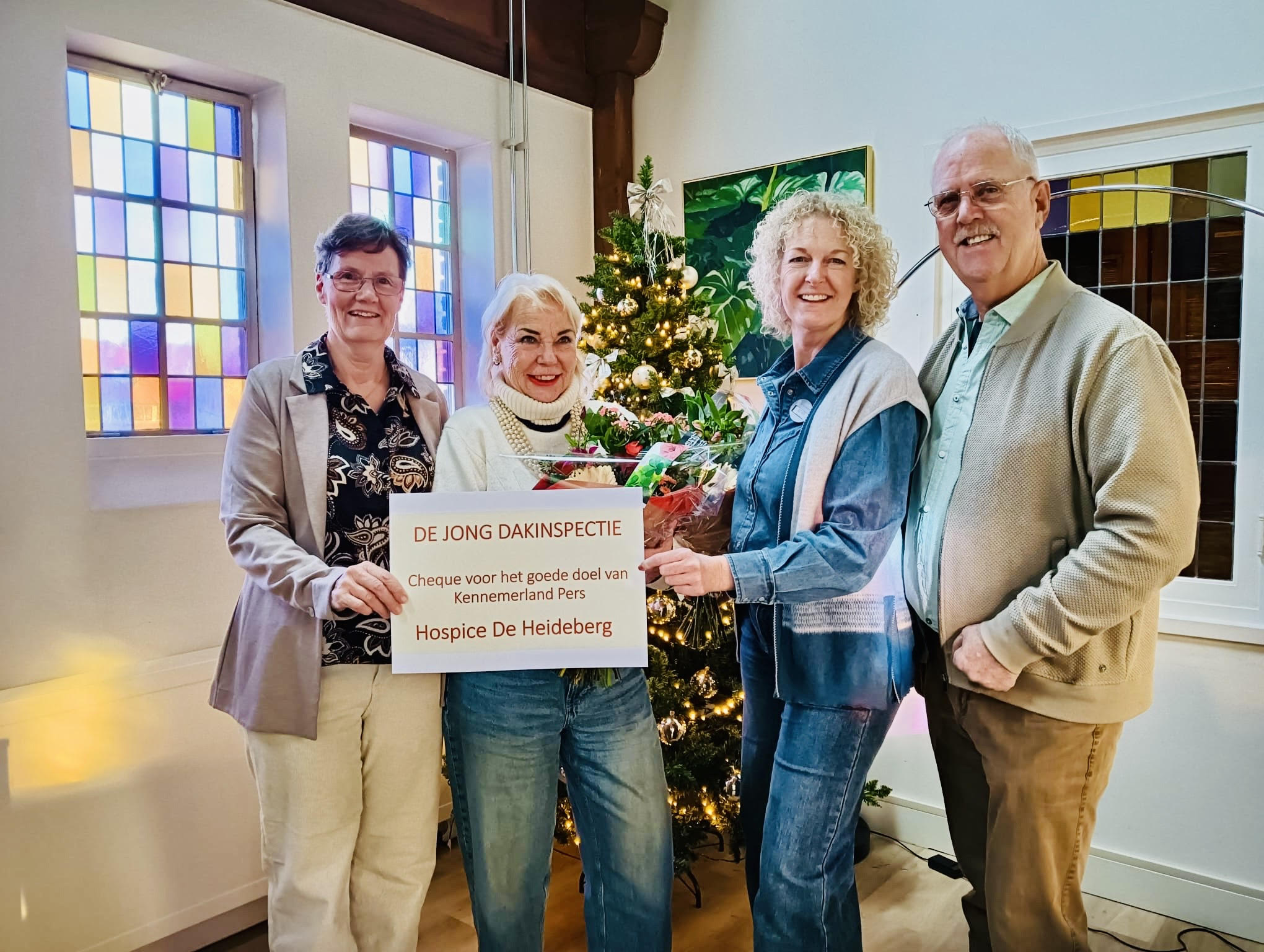 Gulle gift van De Jong Dakinspectie aan het liefste huis van Velsen