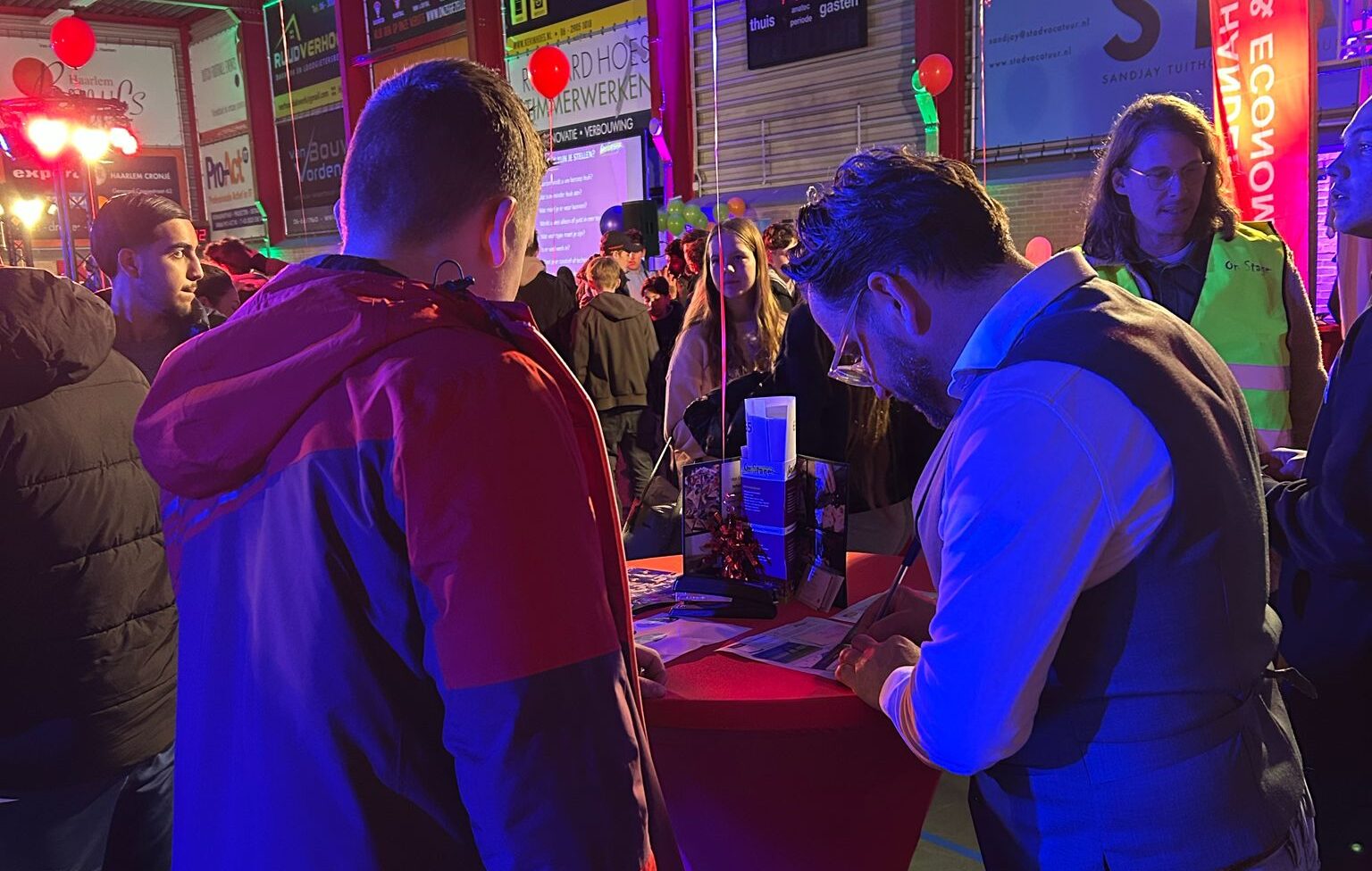 IJmond Zuid-Kennemerland On Stage vult weer een positief podium voor VMBO leerlingen bij On Stage