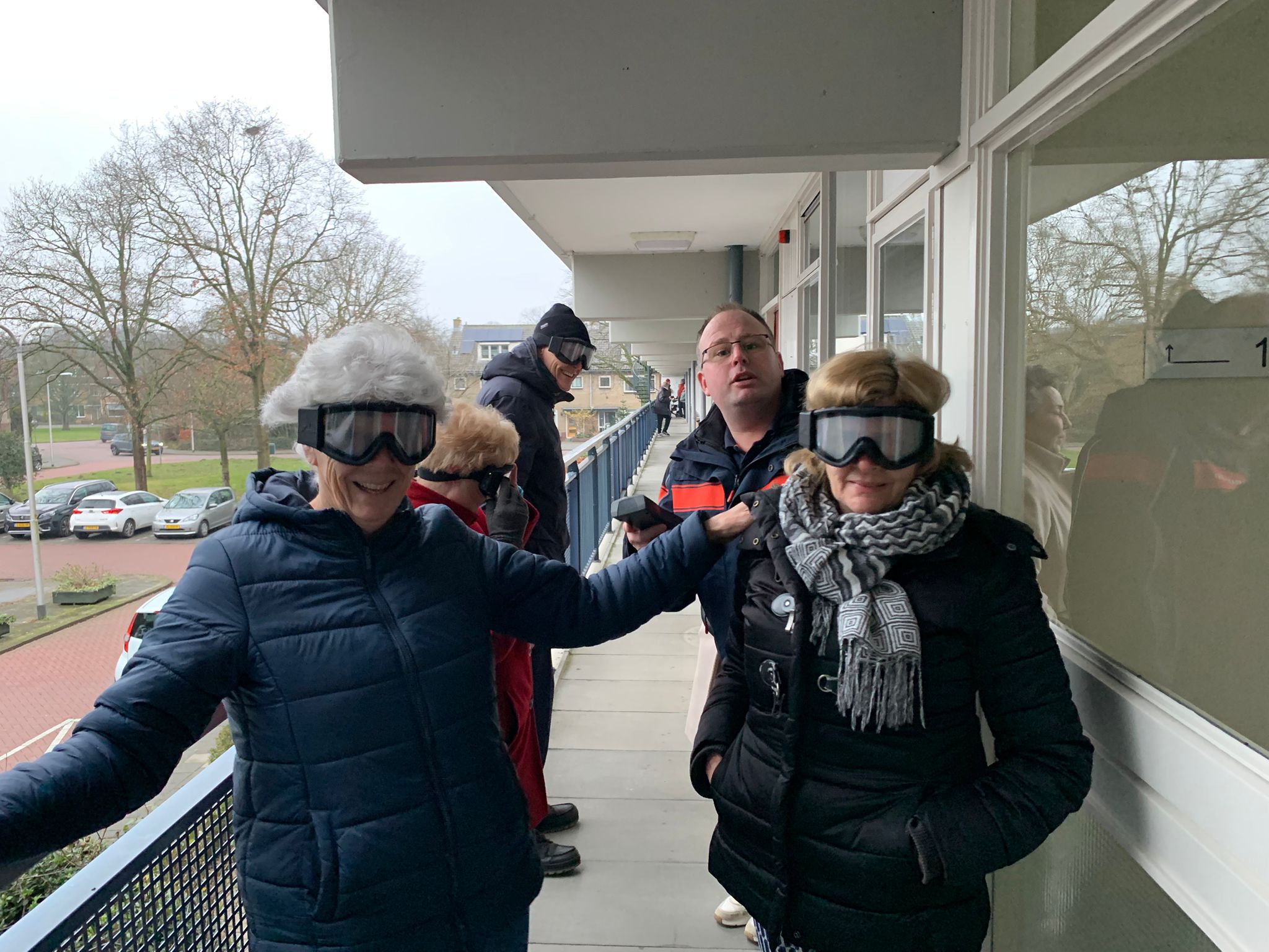 Bewoners Meershoef oefenen evacuatie met brandweer: ‘Dan was ik zeker gestruikeld’