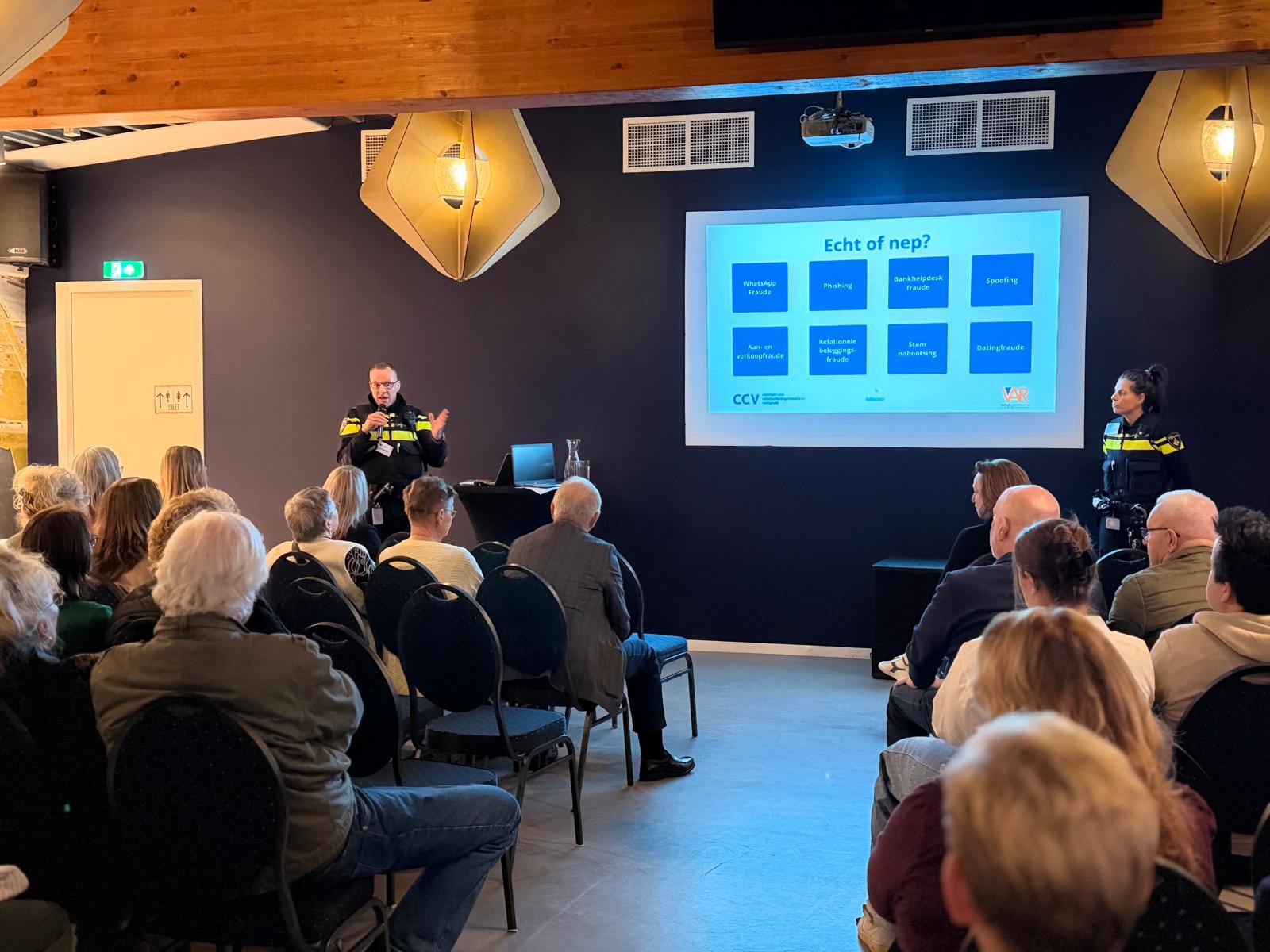 Woningbedrijf Velsen bedankt actieve huurders tijdens bijeenkomst in Telstar Stadion