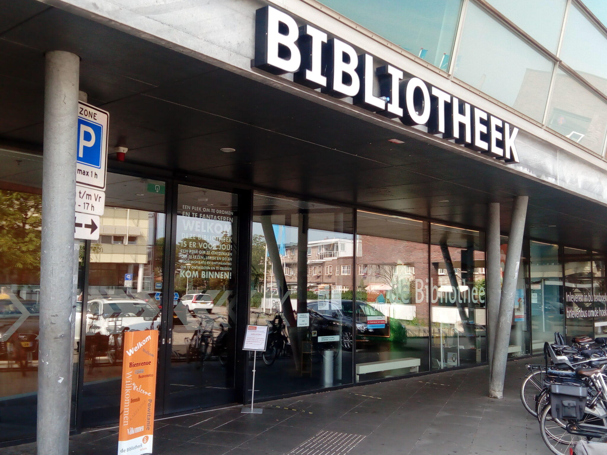 Velison Wonen en Woningbedrijf Velsen in gesprek met senioren