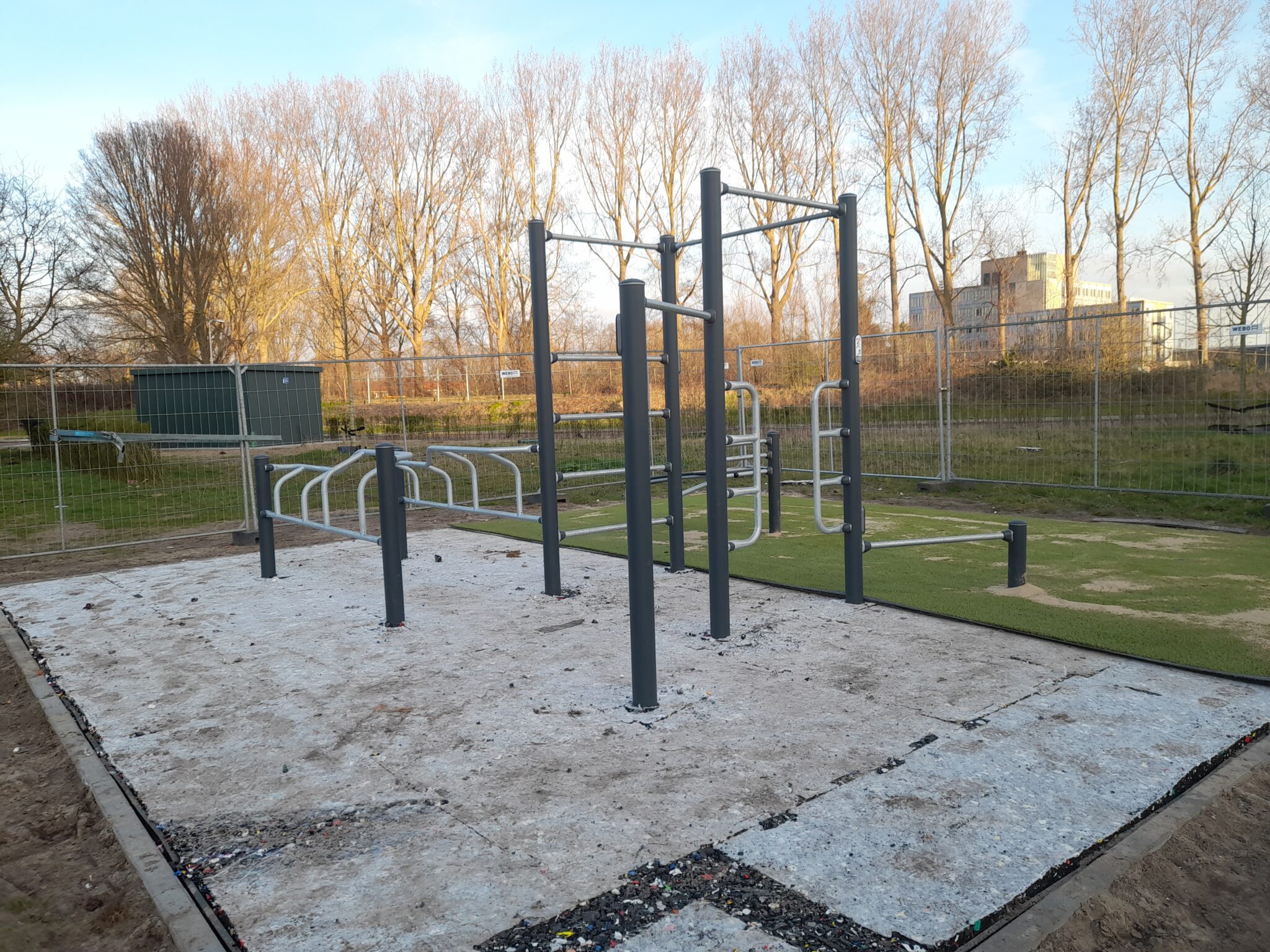 Calisthenicsplek in PEN-dorp gerealiseerd
