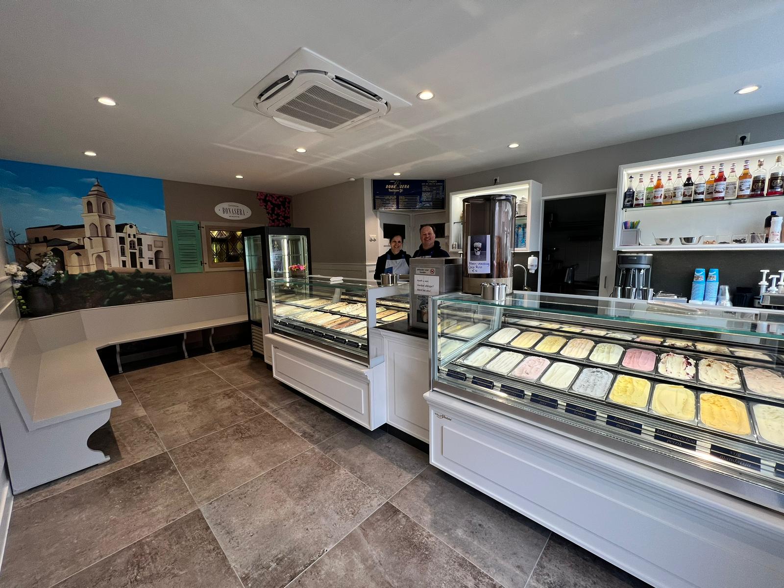 Met de opening van ijssalon Bonasera voelt het pas echt als lente