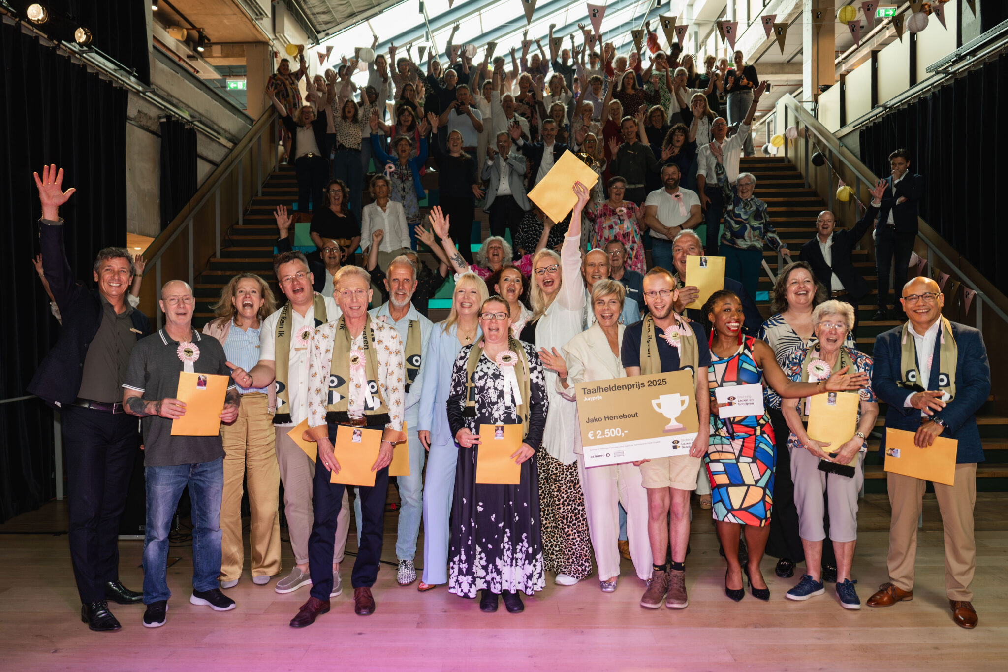 Stichting Lezen en Schrijven zoekt Noord-Hollandse Taalhelden