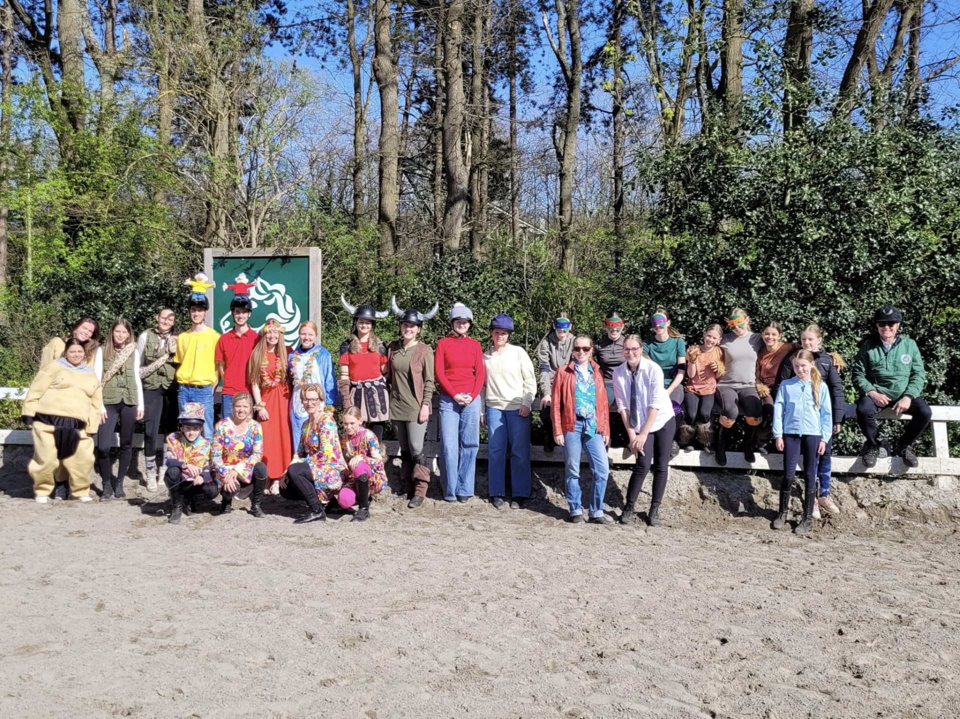 Pa(a)s de Deux en Quadrille wedstrijd op manege Kennemergaarde