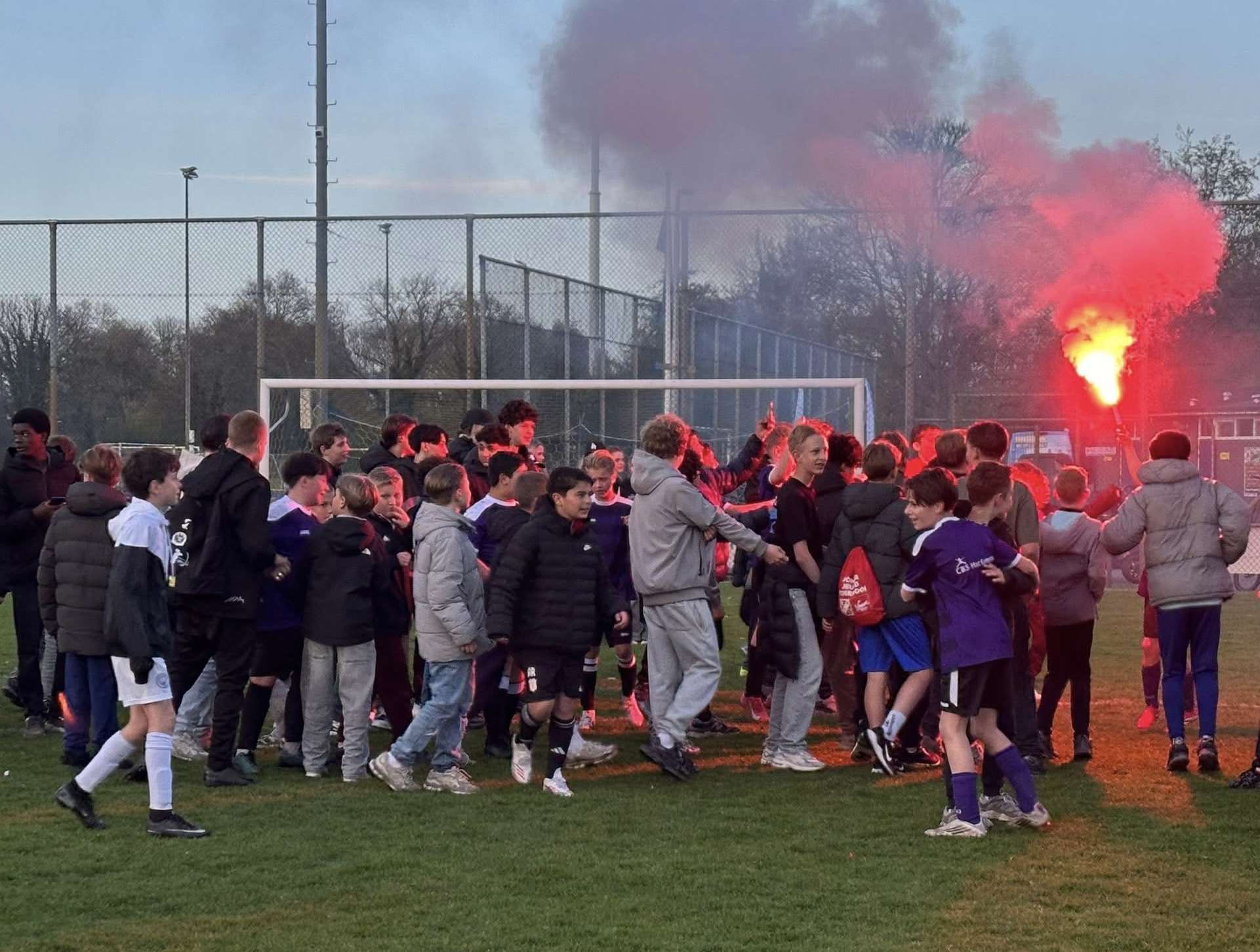 Maar liefst 96 teams streden om de Schoolvoetbalbeker