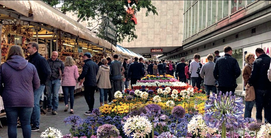 Voorjaarsbraderie IJmuiden brengt gezelligheid naar het centrum
