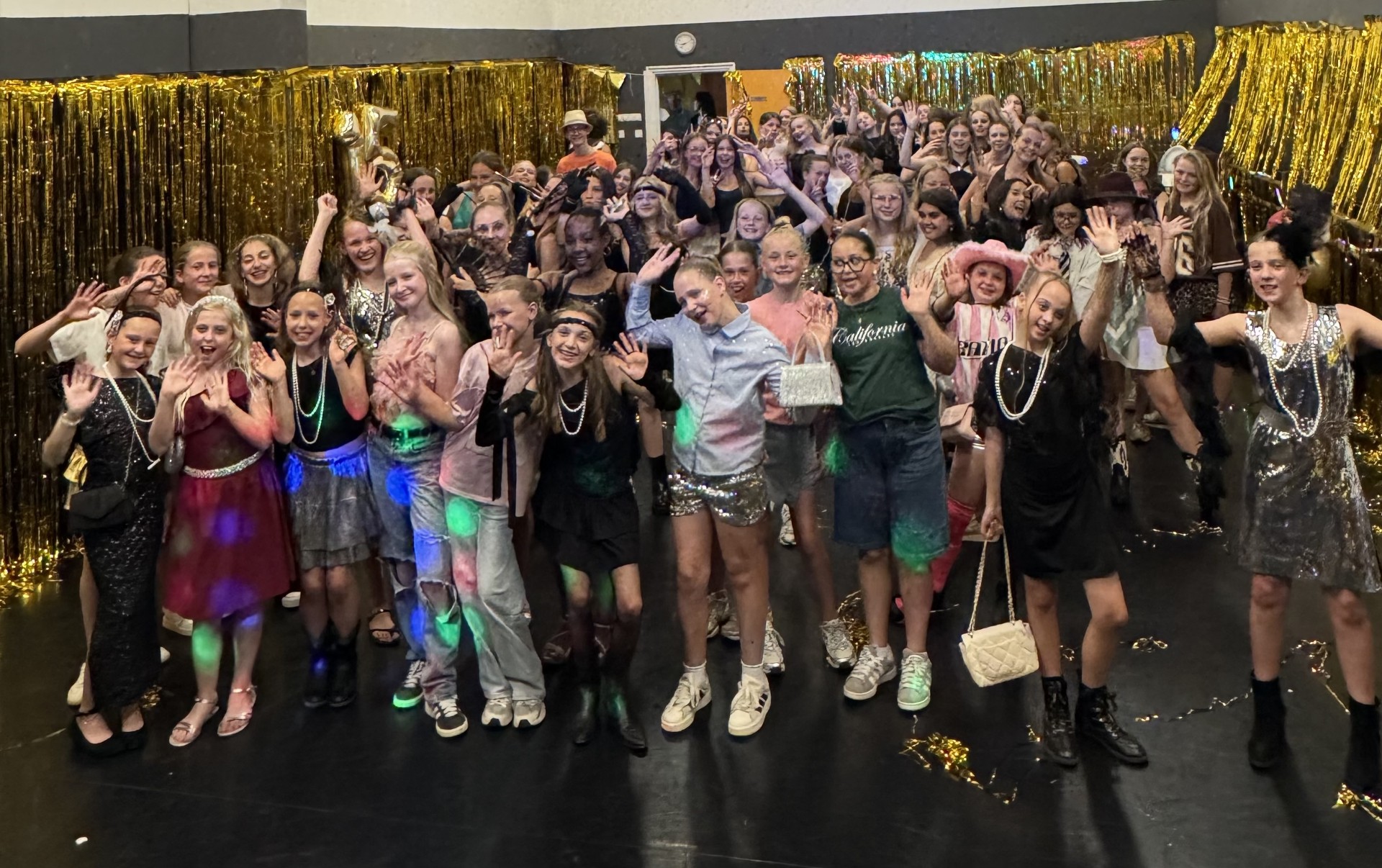 DanceWorks viert dubbel jubileum met dans, magie en spektakel