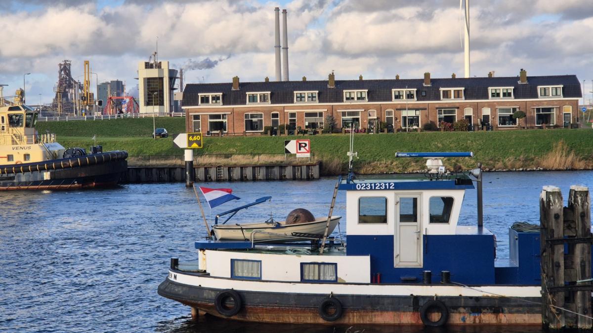 Sluiseilanders komen in actie voor een buurt AED