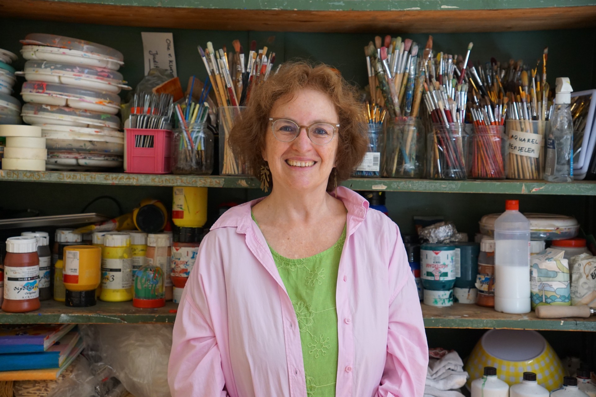 In de kunstklas van Judith Zwaan zijn creativiteit en persoonlijkheid al 40 jaar nauw verbonden