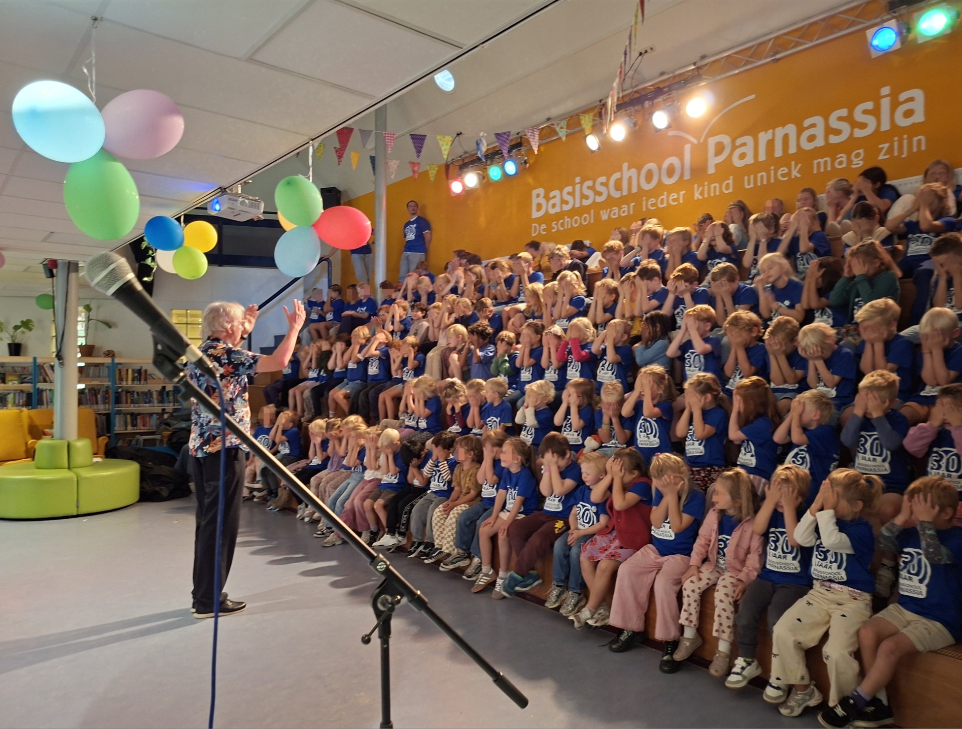 Groot festijn op De Parnassia